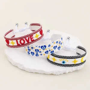 Factory Custom Friendship Bracelet Woven Wide Embroidery Decoration Fashionable Bead Bracelets for Couple Bracelet