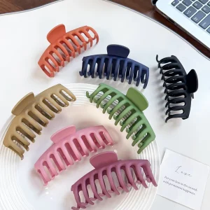 Factory Hot Sales Simple Solid Hair Claw Clips Large Matte Claw Clip for Girls Hair Accessories Gifts Headwear