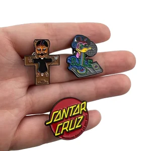 Factory Polished Metal Cross Hat Lapel Pins Supplier Glitter Brooch Anime Hard Pin Badges Custom Enamel Pin Cartoon