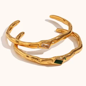 Factory Stainless Steel 18K Gold PVD Plated Vintage Geometric Unisex Fashion Bangles Party Circling Setting