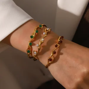 Factory Supplier 18K Gold Plated Bracelets Nature inspired Style Flower Branch Open Bangles for Women