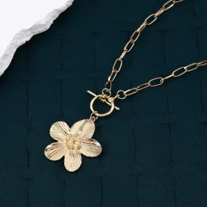 Fanke Cross Border New Zinc Alloy Trendy Pendant Necklace Female Flower Hip Hop Joker Accessories