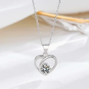 Fashion 925 Sterling Silver Diamond Heart Shape Simple Women Pendant Necklace