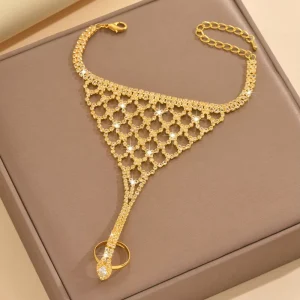 Fashion Accessories Women’s Personality Grid Rhinestone Finger Back Chain Trendy Charm Full Rhinestone Bracelet Accessories