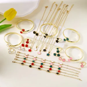 Fashion Assorted Design 5pcs 4pcs Women Jewelry Set Metal Gold Chain Enamel Flower Butterfly Charm Bracelet Earrings Necklace
