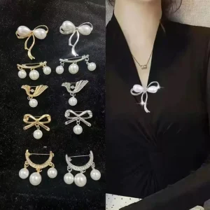 Fashion Brooch Temperament Korean Version Chest Flower Alloy Brooch Rhinestone Pearl Fixed Accessory