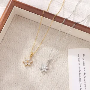 Fashion Classic 18K Gold Plated Stainless Steel Cross Pattern Choker Necklace for Women Gift