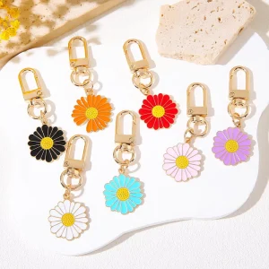 Fashion Creative Delicate Fresh Sweet Little Daisy Sunflower Key Chain Bag Charm Car Accessories Keychain Hanging Ornaments