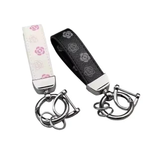 Fashion Creative Leather Business Luxury Universal Fit Car Keychain Men Women Customizable Logo Pendant Accessories