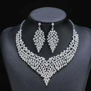 Fashion Crystal Jewelry Set Women Luxurious Necklace Earrings Set