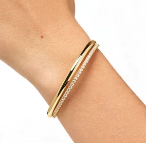 Fashion Custom Simple Classic C shaped Stainless Steel Bracelet Waterproof Hypoallergenic Smooth Bangles for Daily Working Wear