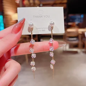 Fashion Design Trendy Jewelry Sweet Long Crystal Tassel Rhinestone Pearl Flower Drop Earrings Gifts for Women