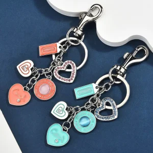 Fashion Diamond Heart Key Chain Metal Key Buckle Bag Decoration Creative Colorful Heart Tassel Keychain for Girls