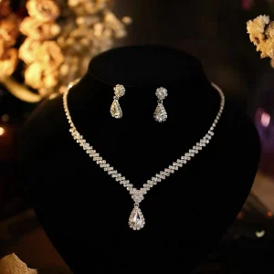 Fashion Dubai Crystal Bride Jewelry Set Rhinestone Silver Plated Wedding Dress Banquet Necklace Earring Set Ladies Gift