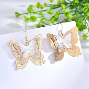 Fashion Elegant Huggie Earrings Multicolor Trendy Hoop Jewelry with Diamond Mainly Made of Brass for Gift