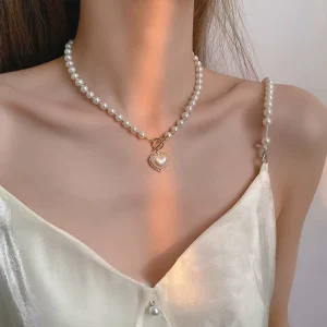 Fashion Elegant Pearl Beads Necklace for Women Girls Rhinestone Shell Heart Pendent Necklace Choker Jewelry