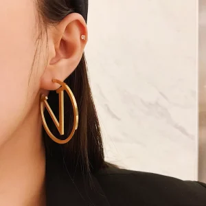 Fashion Exaggerated V Letter Hollow Earrings Luxury Statement Hoop Earrings for Party Wedding Gift