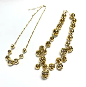 Fashion Gold Pated Chunky Bead Grape String Irregular Tassel Choker Ball Shape Necklace with Gold Chain Women Daily Wear Jewelry