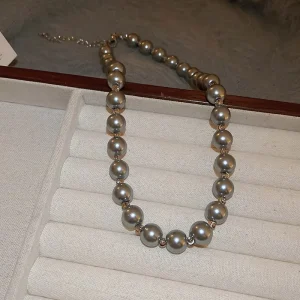 Fashion Grey 10mm Pearl Necklace Korean Style Fancy Jewellery for Ladies Simple Round Artificial Pearl Necklace