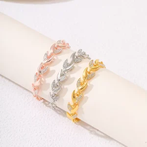Fashion Hot Selling Sparkling Crystal Fashion Bracelet for Women Alloy Leaf Shape Bangle Luxury Jewelry