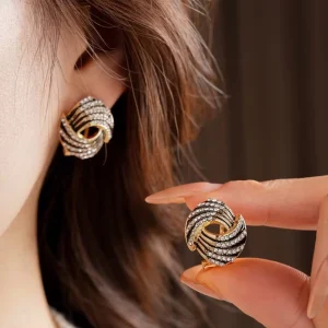 Fashion Irregular Women Twisted Black Gold Diamond Stud Earring Statement Women Daily Wear Rhinestone Geometric Stud Earring