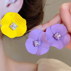 Fashion Jewelry Accessories Diamond Studded Flower Earrings Retro Exaggerated Earrings Luxury Earrings for Women