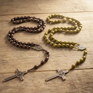 Fashion Jewelry Cross Bead Necklace Made by Hand 8*10 Wooden Beads in Coffee Color Prayer Accessory
