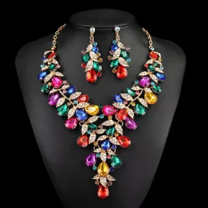 Fashion Jewelry Crystal Zinc Alloy Retro Accessories Necklace Pendant for Weddings