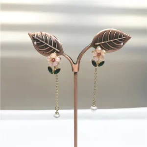 Fashion Jewelry Earrings Lovely Flower Fashionable Earrings for Women Girl