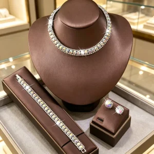 Fashion Jewelry Elegant Fresh Short Water Crystal Necklace Earrings Bracelet Set Three Pieces Bridal Wedding Banquet Jewelry Set