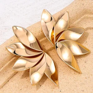 Fashion Jewelry Hot Selling Fashion 3D Petal Retro Fashion Earrings Women Gold Plated Leaves Punk Dangle Drop Earrings