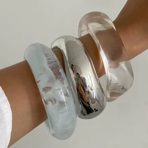 Fashion Jewelry Luxury Smooth Surface Bracelet Simple Design Curved Wide Women’s Light Blue Round Bracelets