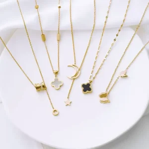 Fashion Jewelry Necklace Gold Plated Stainless Steel Elegant Moon Butterfly Chain Necklace for Women