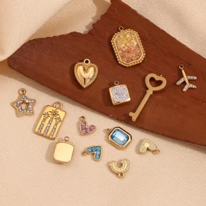Fashion Jewelry Pendants for Jewelry Making Shining Zircon Charms Gold Plated Stainless Steel Jewelry Accessories