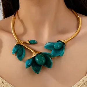 Fashion Jewelry Retro Artistic Green Glazed Flowers Branches Necklaces Resin Floral Gold Plated Necklace Accessories