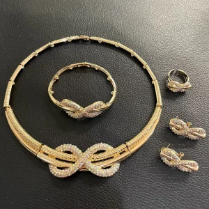 Fashion Jewelry Set Alloy Gold Plating Necklace Bracelet Earrings Ring Woman Party Banquet Costume Accessories