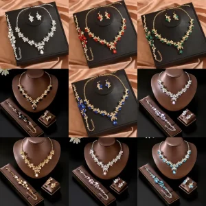 Fashion Jewelry Set Crystal Wedding Rhinestone Pendant Necklace Set Jewelry for Women in Stock Gift Set