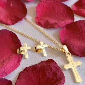 Fashion Jewelry Set Women Minimalist 18K Gold Stainless Steel Chain Heart Butterfly Necklace and Earrings Set for Gift