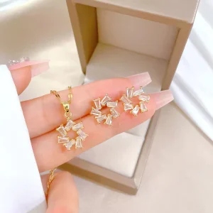 Fashion Jewelry Set Women Stainless Steel 18k Gold Zircon Clover Butterfly Heart Pendant Necklace and Earrings Set for Gift