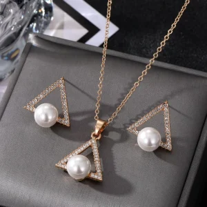 Fashion Jewelry Triangle Pearl Necklace Commuting Earrings 2 PCS Set of Featuring Minimalist Triangular Pearl Necklace for Women
