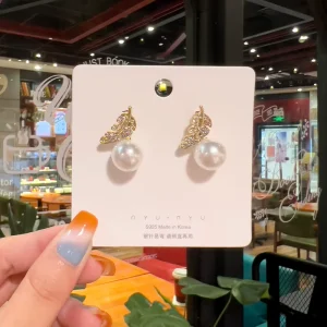 Fashion Korean Elegant Drop Earring for Women Girls Luxury Leaf Earrings Imitation Pearl Jewelry Girl’s Party Gifts