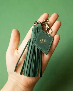 Fashion Leather Tassel Keychain for Women Personalized DIY Bags Handbag Phone Car Charm Tassel Key Chains Jewelry Accessories