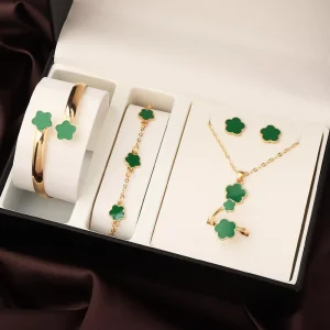 Fashion Lucky Four Leaf Clover Jewelry Set 4-Piece Necklace Bracelet Earrings Ring For Women