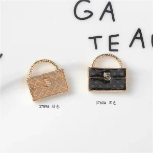 Fashion Luxury Gold Plated Designer Charms for DIY Bag Bracelet Bangle Designer Charms Jewelry Tags