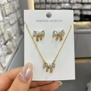 Fashion Minimalist Jewelry Trendy Crystal Bow Jewelry Pearl Drop Necklace Zircon Earrings Stud Golden Jewelry Set for Women