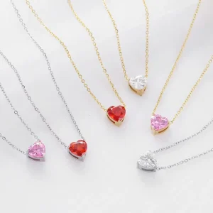 Fashion Necklace for Women Simple Style Heart Zircon Pendant Necklaces Jewelry Ladies Accessories