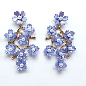 Fashion Pearl Flower Earrings Elegant Alloy Girl Earrings High grade Earrings
