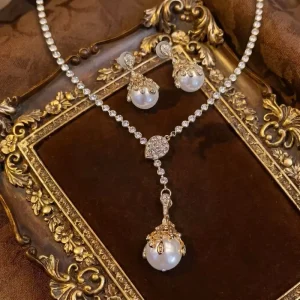 Fashion Pearl Necklace for Women