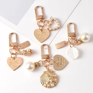 Fashion Pearl Shell Keychain INS Jewelry Keyring Accessories Creative Heart Pearl Metal Key Chains Bag Charm Pendant