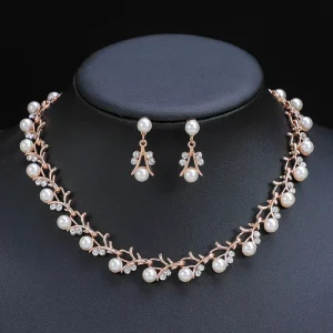 Fashion Pearls Jewelry Set Women Pearl Necklace and Earrings Set